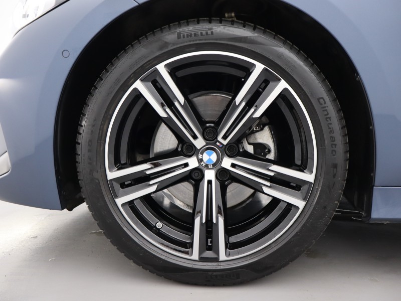 2025 (25) BMW 3 SERIES 320i M Sport 4dr Step Auto 4736357