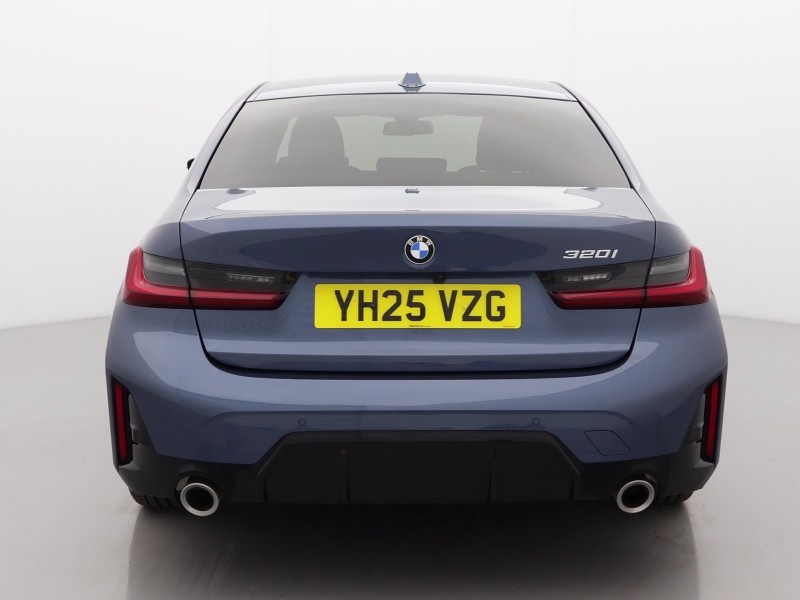2025 (25) BMW 3 SERIES 320i M Sport 4dr Step Auto 4736347