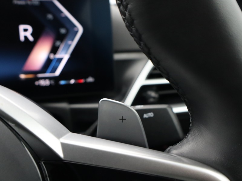 2025 (25) BMW 3 SERIES 320i M Sport 4dr Step Auto 4736404