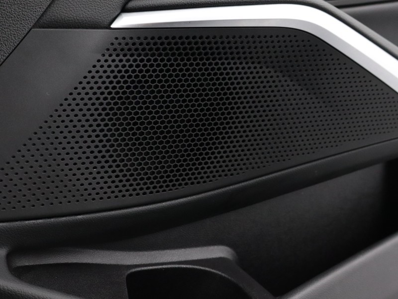 2025 (25) BMW 3 SERIES 320i M Sport 4dr Step Auto 4736378