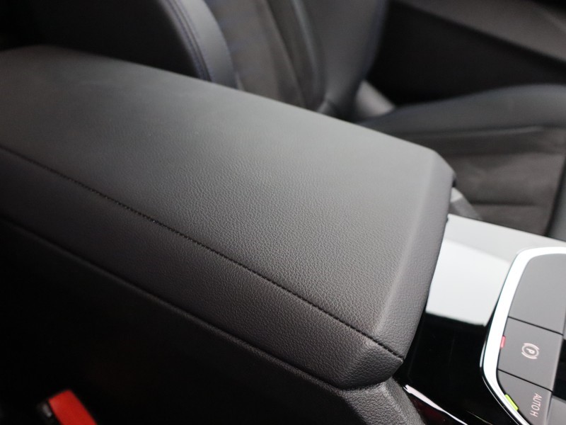 2023 (73) BMW 2 SERIES 230i M Sport 2dr Step Auto 4751884