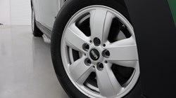2021 (71) MINI HATCHBACK 1.5 Cooper Classic 5dr Auto 4829529