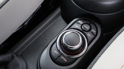 2022 (72) MINI HATCHBACK 1.5 Cooper Exclusive 5dr Auto 4786635