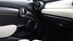 2022 (72) MINI HATCHBACK 1.5 Cooper Exclusive 5dr Auto 4786633