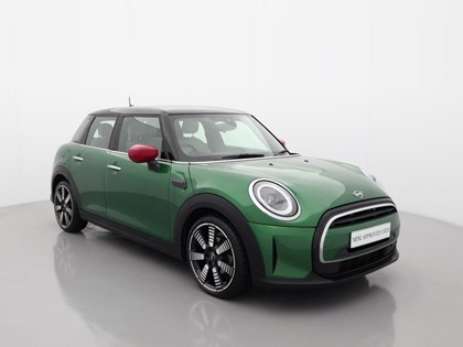 2022 (72) MINI HATCHBACK 1.5 Cooper Exclusive 5dr Auto