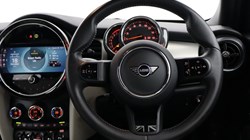 2022 (72) MINI HATCHBACK 1.5 Cooper Exclusive 5dr Auto 4786622