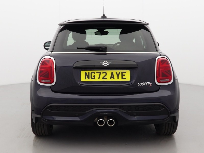 2022 (72) MINI HATCHBACK 2.0 Cooper S Exclusive 3dr Auto 4892600