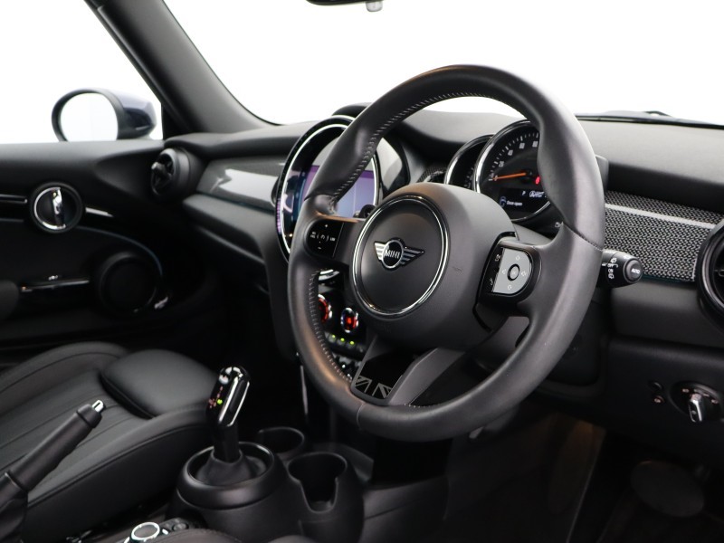 2022 (72) MINI HATCHBACK 2.0 Cooper S Exclusive 3dr Auto 4892548