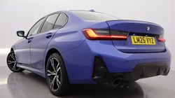 2025 (25) BMW 3 SERIES 330e 22.3 kWh M Sport 4dr Step Auto 4877554