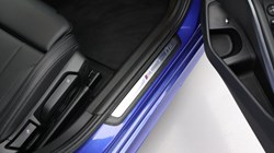 2025 (25) BMW 3 SERIES 330e 22.3 kWh M Sport 4dr Step Auto 4877563