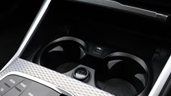 2025 (25) BMW 3 SERIES 330e 22.3 kWh M Sport 4dr Step Auto 4877564