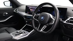 2025 (25) BMW 3 SERIES 330e 22.3 kWh M Sport 4dr Step Auto 4877547