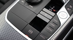 2025 (25) BMW 3 SERIES 330e 22.3 kWh M Sport 4dr Step Auto 4877565