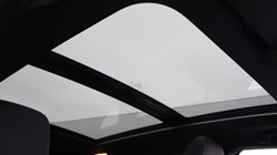 2019 (19) BMW 2 SERIES 225xe M Sport Premium 5dr Auto 4851443