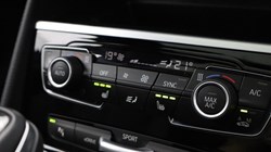 2019 (19) BMW 2 SERIES 225xe M Sport Premium 5dr Auto 4851474