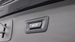 2019 (19) BMW 2 SERIES 225xe M Sport Premium 5dr Auto 4851436