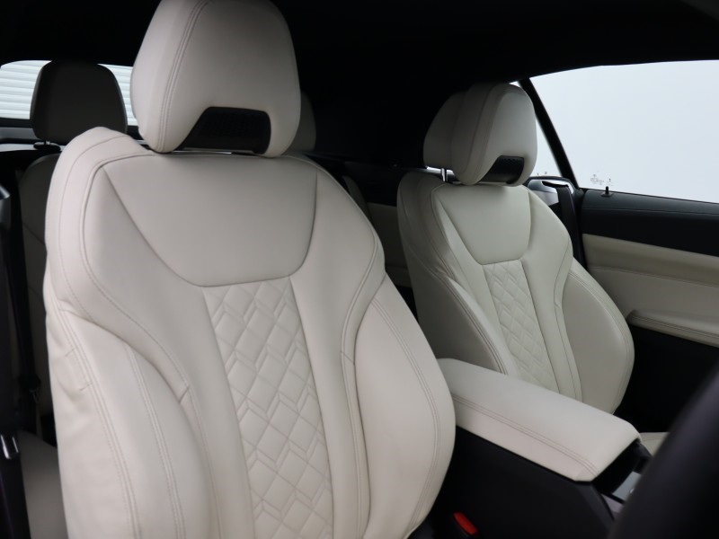 2021 (71) BMW 4 SERIES 430i M Sport Pro Edition 2dr Step Auto 4810159