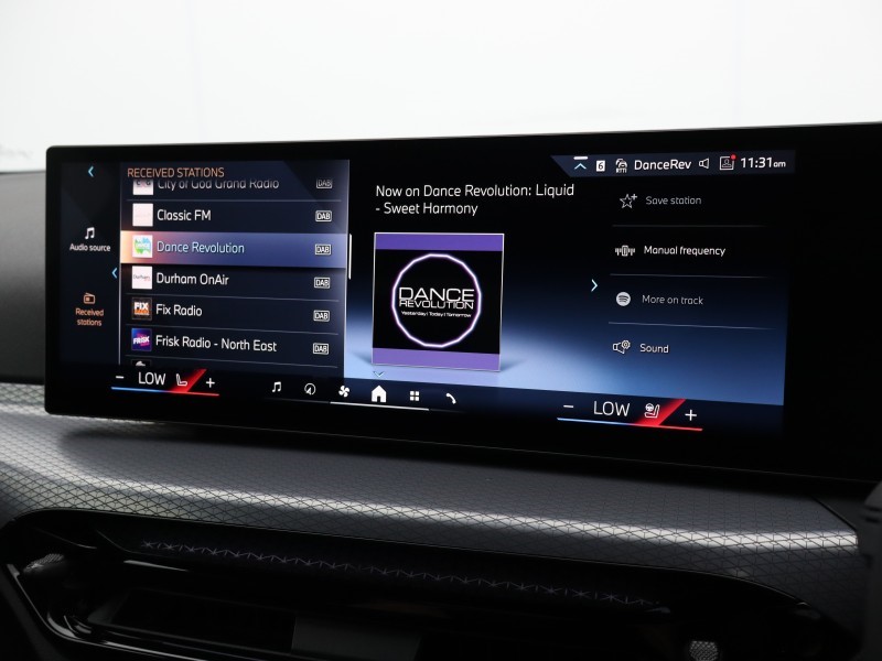 2025 (75) BMW 2 SERIES 220i M Sport 2dr Step Auto 5074776