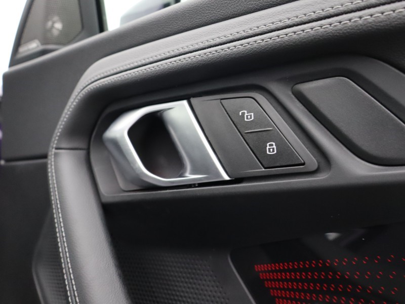 2025 (75) BMW 2 SERIES 220i M Sport 2dr Step Auto 5074749