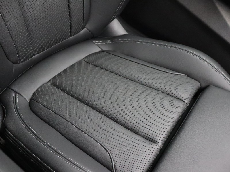 2025 (75) BMW 2 SERIES 220i M Sport 2dr Step Auto 5074770