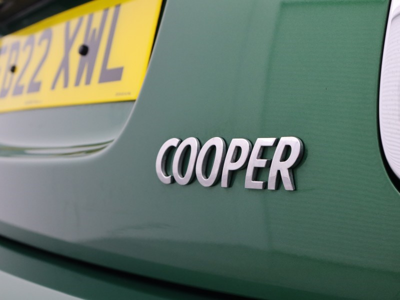 2022 (22) MINI HATCHBACK 1.5 Cooper Exclusive 5dr Auto 4756706
