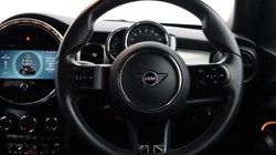 2022 (22) MINI HATCHBACK 1.5 Cooper Exclusive 5dr Auto 4756732