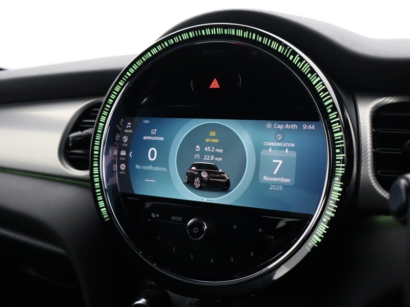 2022 (22) MINI HATCHBACK 1.5 Cooper Exclusive 5dr Auto 4756739