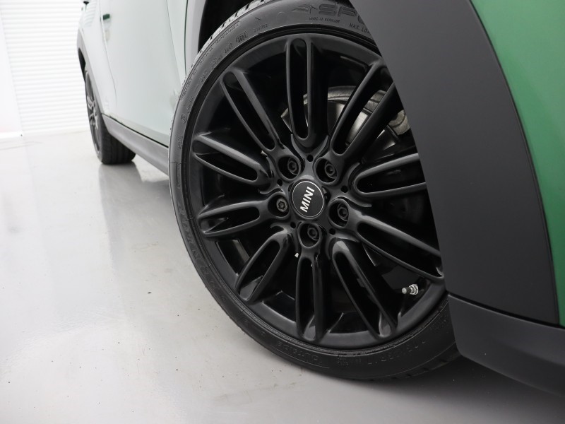 2022 (22) MINI HATCHBACK 1.5 Cooper Exclusive 5dr Auto 4756718