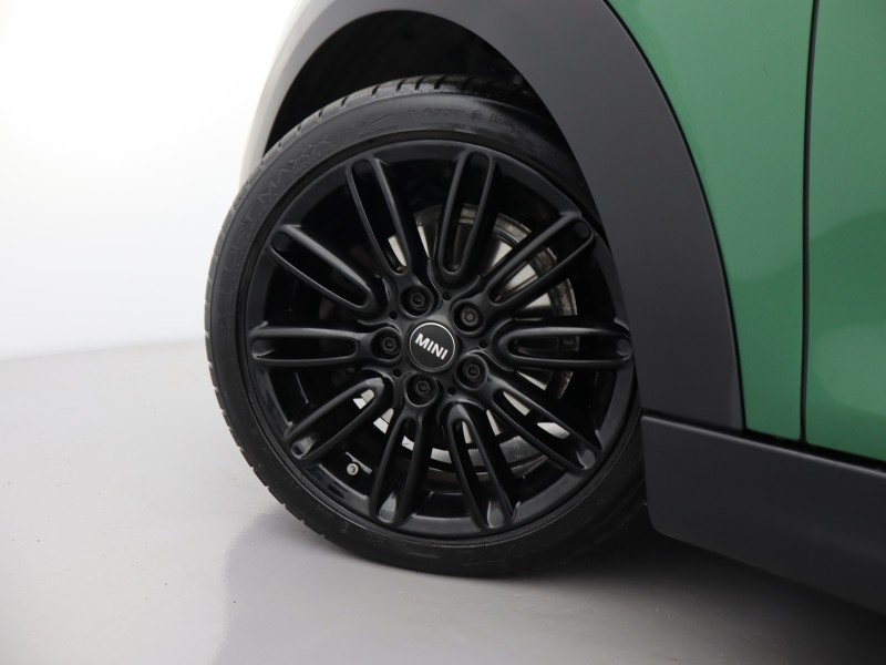 2022 (22) MINI HATCHBACK 1.5 Cooper Exclusive 5dr Auto 4756719