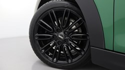 2022 (22) MINI HATCHBACK 1.5 Cooper Exclusive 5dr Auto 4756719