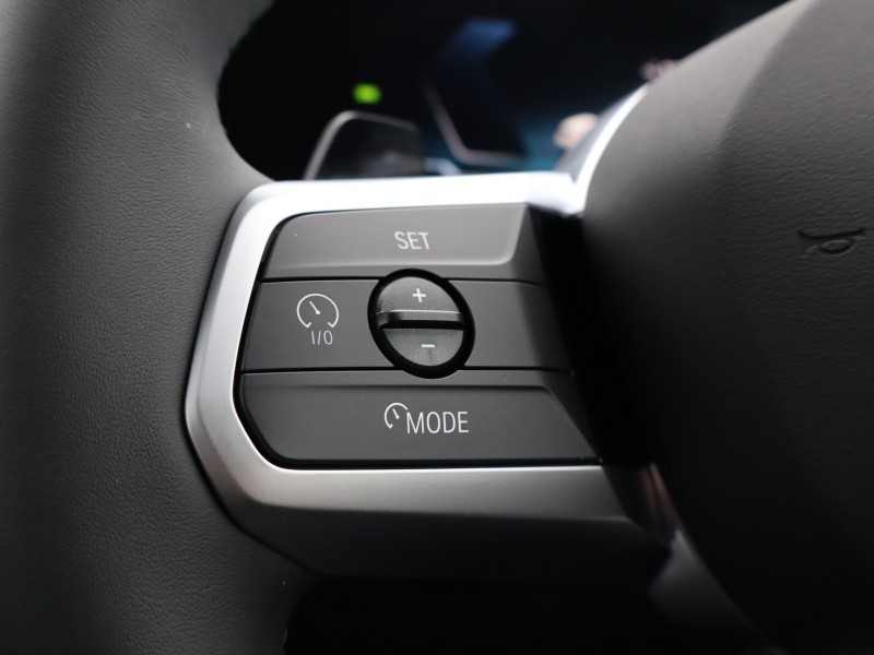 2025 (75) BMW iX1 150kW eDrive20 M Sport 65kWh 5dr Auto 5180380