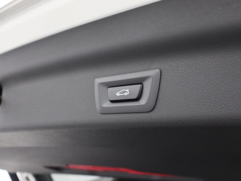 2025 (75) BMW iX1 150kW eDrive20 M Sport 65kWh 5dr Auto 5180350