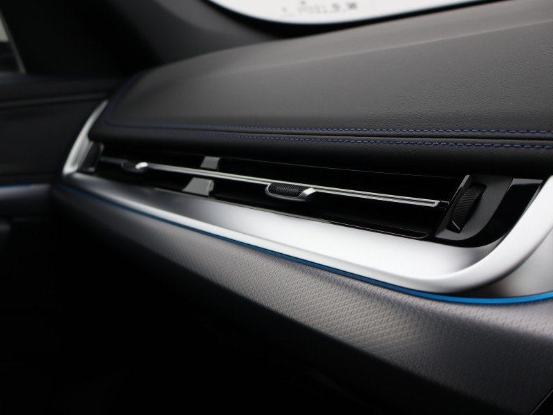 2025 (75) BMW iX1 150kW eDrive20 M Sport 65kWh 5dr Auto 5180368