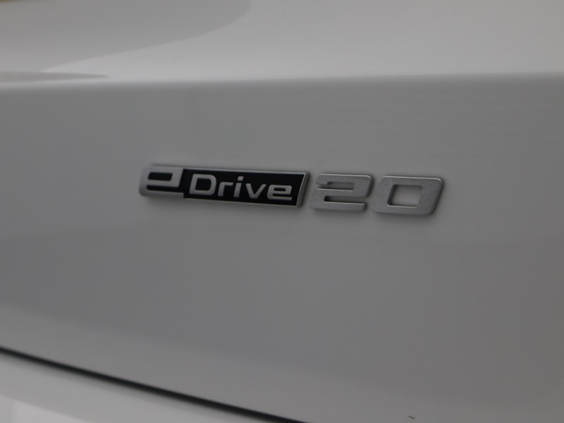 2025 (75) BMW iX1 150kW eDrive20 M Sport 65kWh 5dr Auto 5180345