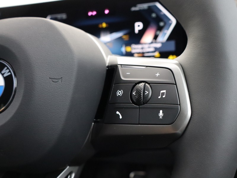 2025 (75) BMW iX 300kW xDrive45 M Sport 101kWh 5dr Auto 5074964