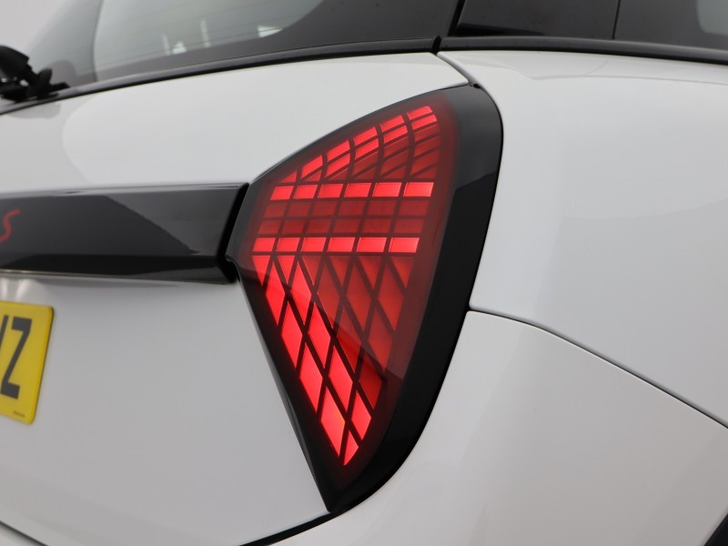 2025 (25) MINI COOPER 2.0 S Exclusive 3dr Auto 4782166