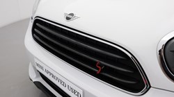 2019 (19) MINI COUNTRYMAN 1.5 Cooper Classic ALL4 5dr 4817449