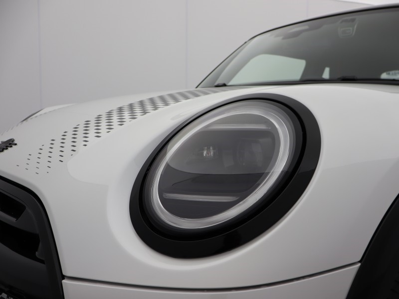 2025 (75) MINI COOPER 2.0 S Sport 3dr Auto 5363805