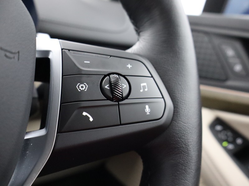 2025 (25) BMW 2 SERIES 230e xDrive Luxury 5dr DCT 4813277