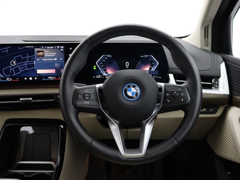2025 (25) BMW 2 SERIES 230e xDrive Luxury 5dr DCT 4813257