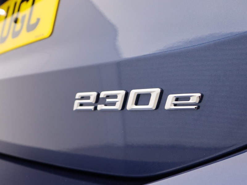 2025 (25) BMW 2 SERIES 230e xDrive Luxury 5dr DCT 4813234