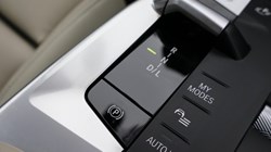 2025 (25) BMW 2 SERIES 230e xDrive Luxury 5dr DCT 4813262