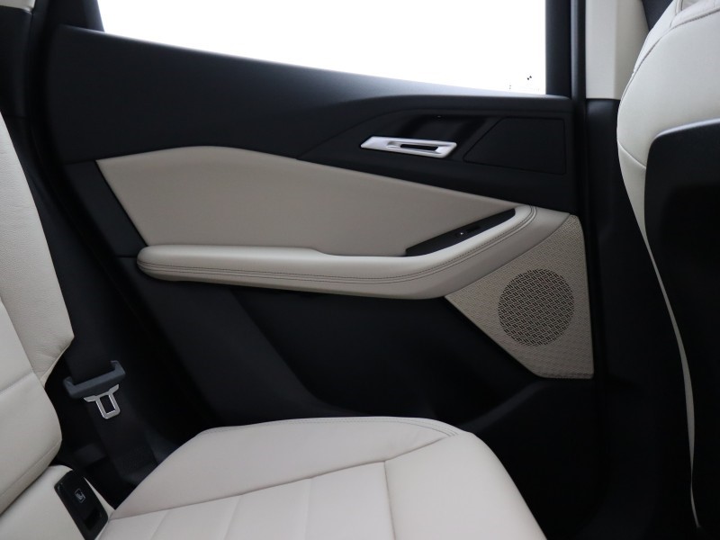 2025 (25) BMW 2 SERIES 230e xDrive Luxury 5dr DCT 4813254