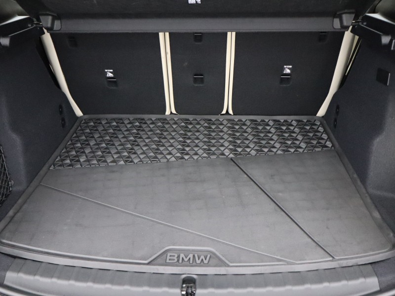 2025 (25) BMW 2 SERIES 230e xDrive Luxury 5dr DCT 4813237