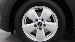 2018 (68) MINI HATCHBACK 1.5 Cooper Classic II 3dr 4846750