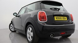 2018 (68) MINI HATCHBACK 1.5 Cooper Classic II 3dr 4846786