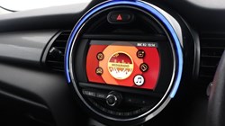 2018 (68) MINI HATCHBACK 1.5 Cooper Classic II 3dr 4846760