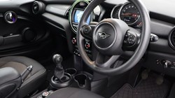 2018 (68) MINI HATCHBACK 1.5 Cooper Classic II 3dr 4846787