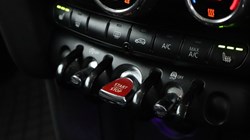 2018 (68) MINI HATCHBACK 1.5 Cooper Classic II 3dr 4846795