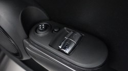 2018 (68) MINI HATCHBACK 1.5 Cooper Classic II 3dr 4846756